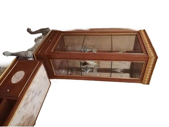 Xlmoebel Vitrine Glasvitrine in Barock-Stil mit Designer-Kommodenschrank (Vitrine) Hergestellt in Europa, braun von OTTO