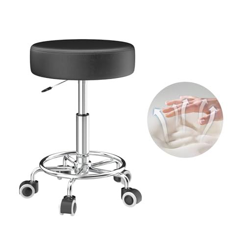 Hocker höhenverstellbar 49cm-63cm,Rollhocker mit fußstützezur Entspannung des Körpers,kompakt,bequem und leicht PU leder hocker mit rollen,drehhocker,arbeitshocker,friseurhocker,bürohocker (1 Schwarz) von OUTMASTER
