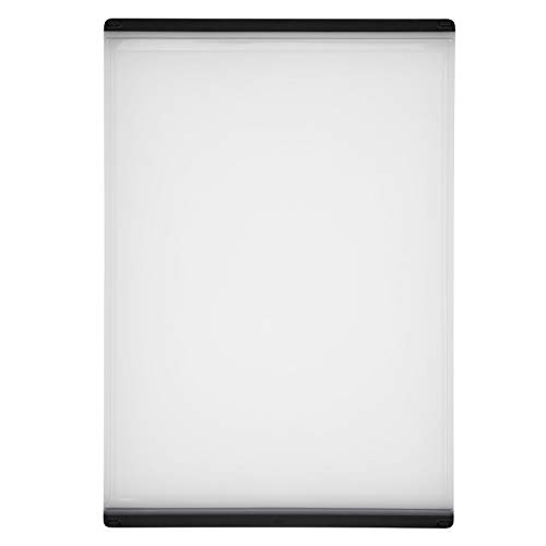 OXO Good Grips Schnitz- und Schneidebrett aus Kunststoff von OXO