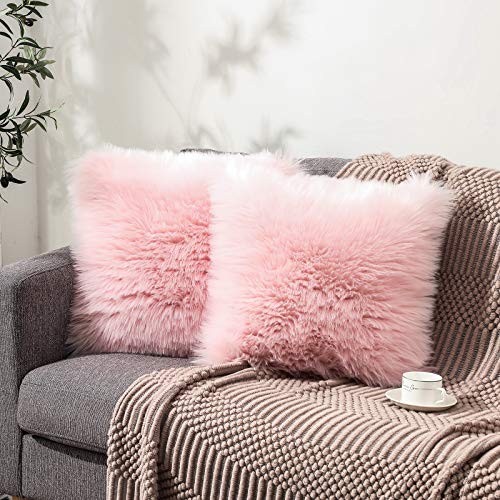 OYIMUA 2 Pcs Weicher Zierkissenbezüge Deko Kissen Schaffell Lammfell Kunstfell Langhaar Zierkissen Kissenbezug Fellimitat Sofakissen Cuddly Kissen (Rosa, 45 x 45 cm) von OYIMUA