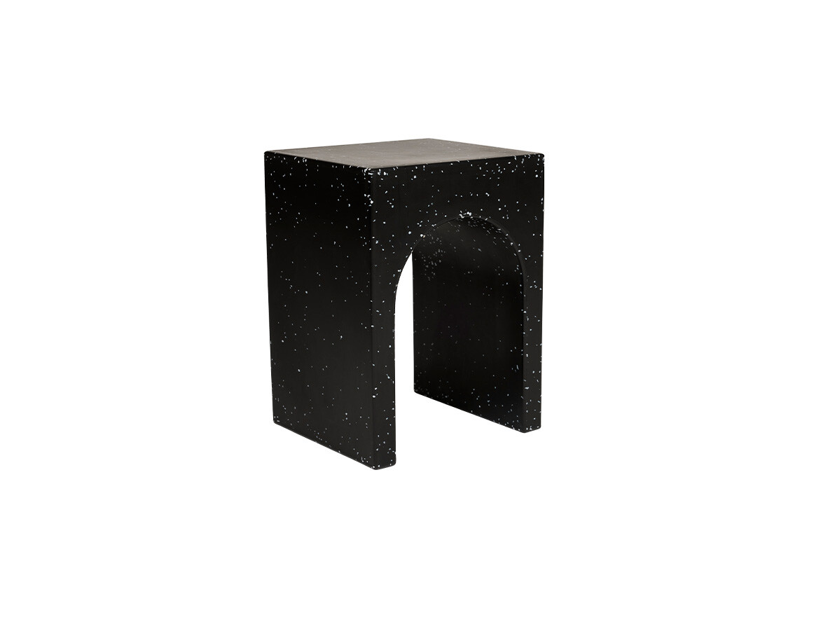 OYOY Living Design - Siltaa Recycled Stool Black von OYOY Living Design