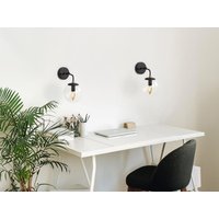 Wandleuchten 2er-Set mit Kugel - Metall - 15 x 27 cm - Schwarz - BARLATI von Vente-unique