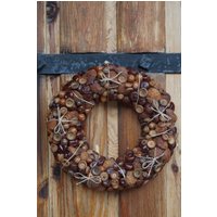 Brauner Kranz Türkranz Weihnachtskranz Naturkranz Kastanien Herbstfarben Rustikale Deko Handgemachter Naturmaterialien von Oaze