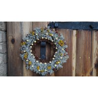 Mooskranz Winterkranz Zapfen Und Eicheln Kranz Rustikaler Frosted Weihnachtskranz Bauernhaus Dekor Türkranz Weihnachten von Oaze