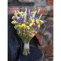 Trockenblumenstrauß Rustikaler Blumenstrauß Rustikale Hochzeitsblume Lila Strauß Natürliche Blumendekor Hochzeit Ort Dekor Wohnkultur von Oaze