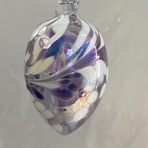 1 Glas Ei zum hängen mundgeblasen violett weiß klar Osterei zum hängen Osterdekoration Höhe 8,5 cm Durchmesser 4,8 cm von Oberstdorfer Glashütte