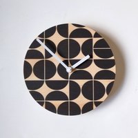 Black Bean Wanduhr Aus Holz. Einzigartige Abstrakte Schwarze Moderne Stille Analoge Uhr Für Die Küche, Das Wohnzimmer Oder Schlafzimmer Black Bean Wanduhr Aus Holz. Einzigartige Abstrakte Schwarze Moderne Stille Analoge Uhr Für Die Küche, Das Wohnzimmer Oder Schlafzimmer von ObjectifyHomeware