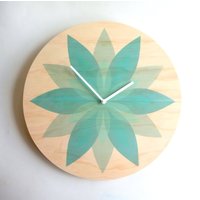 Vergeben Sie Eine Wanduhr Mit Grünem Türkis Vergeben Sie Eine Wanduhr Mit Grünem Türkis von ObjectifyHomeware