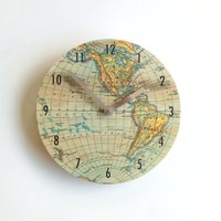 Vintage Map Holz Wanduhr Stilles Analog Design Vintage Map Holz Wanduhr Stilles Analog Design von ObjectifyHomeware