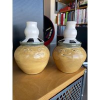 Postmoderner Mann Im Mond Gonzo Style Kerzenhalter Set Signiert von Objectmod