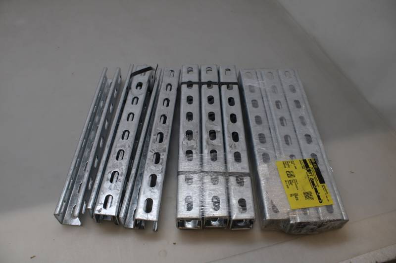 OBO Bettermann 1122501 Profilschiene Schiene LxBxH 400 x 41 x 41 mm 1 St. Metall von Obo Bettermann