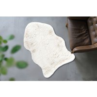 Obsession Fellteppich "Infinity 201" fellförmig 40 mm Höhe Kunstfell, Uni Farben, Kaninchenfell Haptik, supersoft von Obsession