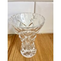 Sehr Schöne Vase Aus Geschliffenem Glas von Ocovintage