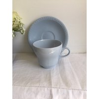 Vintage Pastelware Tee Tasse Und Untertasse. Gebrauchsware von Ocovintage