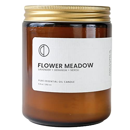 OCTŌ Flower Meadow Lavendel + Geranie + Neroli | Duftkerze Mit ätherischen Ölen und Sojawachs 250 ml von Octō