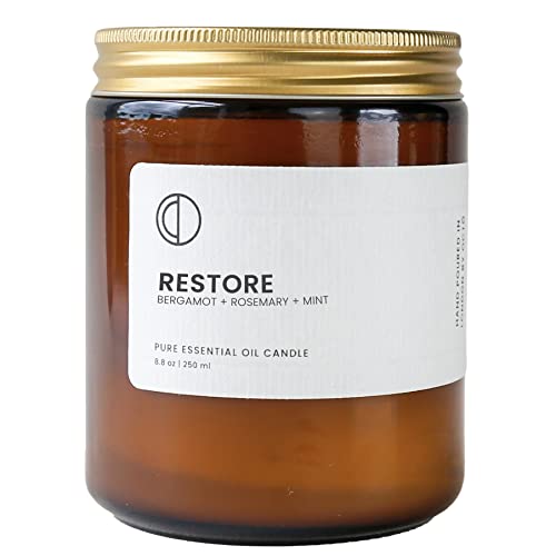 OCTŌ Restore Bergamotte + Rosmarin + Minze | Duftkerze Hergestellt mit ätherischen Ölen und Sojawachs. 250 ml OCTŌ Restore Bergamotte + Rosmarin + Minze | Duftkerze Hergestellt mit ätherischen Ölen und Sojawachs. 250 ml von Octō