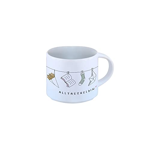 Odernichtoderdoch Tasse „Alltagsheldin“ - Kaffeebecher aus Keramik mit Motiv - Volumen 0.4 l weiß Odernichtoderdoch Tasse „Alltagsheldin“ - Kaffeebecher aus Keramik mit Motiv - Volumen 0.4 l weiß von Odernichtoderdoch