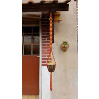 Zweifarbige Aussetzung in Makramee "Flechten Zeichenfolge" Rot Und Gold Mit Perle Einem Käfig Für 20 cm Durchmesser Topf Zweifarbige Aussetzung in Makramee "Flechten Zeichenfolge" Rot Und Gold Mit Perle Einem Käfig Für 20 cm Durchmesser Topf von OfildeSelestys