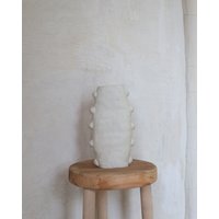 Loooong Vase - Mit Punkten/Handgemachte Steingut Keramik von OlaStudioStore