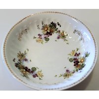 Ca 1900-09 Hübsche La Francaise Porzellan 24 cm Servierschale - Grüne Und Lila Blumen von OldTownFinds
