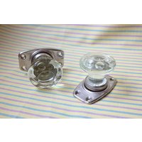 Vintage Glas-Türgriff Antike Türbeschläge Shabby Cottagecore Kristallglas Transparente Türgriffe Aus Klarglas von OldTrunkFinds
