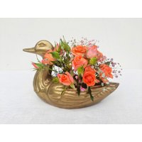 Messing Ente Vase Vintage/Gold Hochzeit Blumen Tischdekoration Metall Schmuckschale Ostern Dekor von OldVintageBox