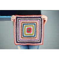 Vintage Gehäkelte Stuhlauflage Wollig Retro Teppich, 43 cm von OldWorldUA