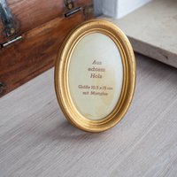 Antiker Ovaler Rahmen Für Wand Oder Tabletop Goldbilderrahmen Vergoldeter Holzfotorahmen Ovaler Holzrahmen von OldtimerBeauties