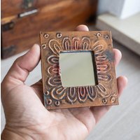 Kleiner Dekorativer Wandspiegel Kupfer von OldtimerBeauties