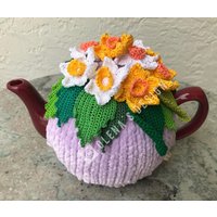 Gehäkelte Teewärmer Lila Narzisse Grün Küchenaccessoire Gehäkelt High Tea Accessoire von OlenasDesign