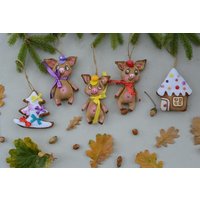 Set Von 5 Weihnachtstextilien Weihnachtsschmuck Handbemalt Lebkuchen Duftdekor Die Drei Kleinen Schweinchen Urlaub Baumschmuck One Of A Kind Bereit von OlenasDesign