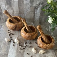 Mörser Und Stößel-Set Aus Olivenholz | Bestellen Sie Jetzt von OlivewoodEra