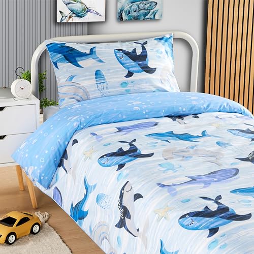 Olivia Rocco Sharks Bettbezug-Set für Kinder, weiche Baumwolle, wendbares Design, Steppdecke mit Kissenbezügen, Einzelbett von Olivia Rocco