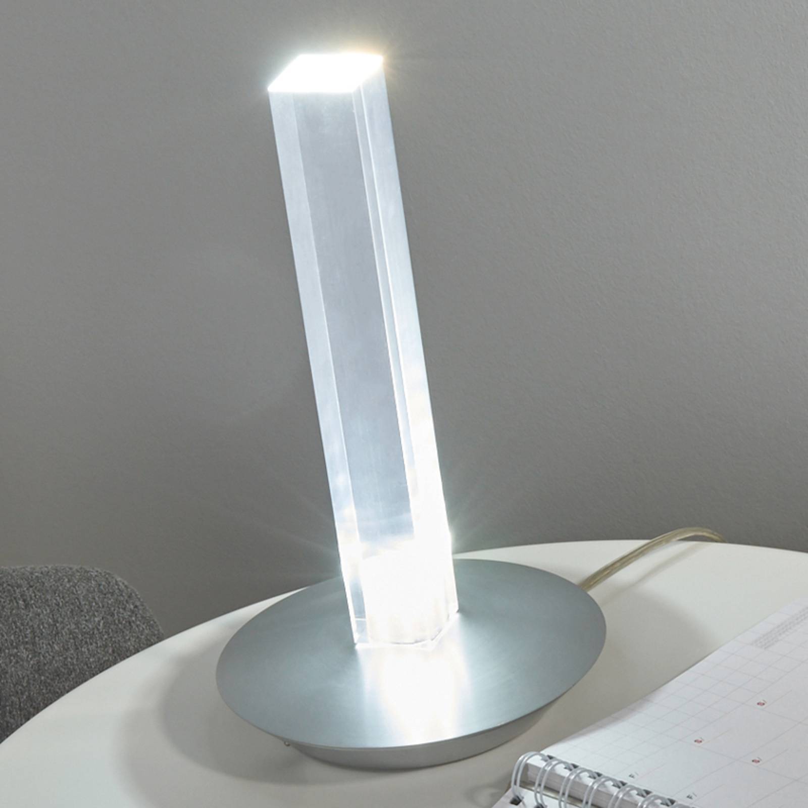 Oluce Cand-LED - stimmungsvolle LED-Tischleuchte von Oluce