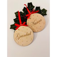 Personalisierte Weihnachtskugel, Weihnachtsdekoration, Weihnachtsdekoration Aus Holz, Laser Gravierte, Gespiegelte Acrylkugel, Weihnachtskugel von OmadeandPersonal
