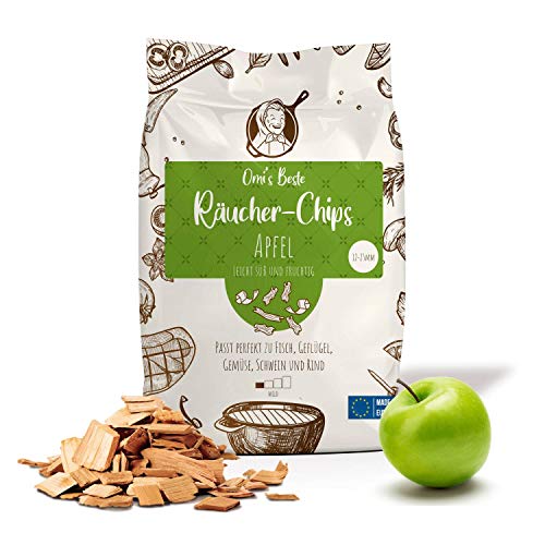 Omi's BESTE© Räucherchips Apfel - ca. 0,8kg bis 0,85kg - BBQ Räucherholz für kräftiges Raucharoma | 100% natürliches & traditionelles Smoker-Holz für Grillen, Räuchern und Barbecue - Wood Chips von Omi's BESTE