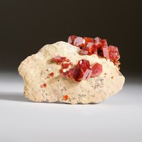Echte Vanadinit Kristallgruppe Auf Matrix Aus Marokko | 48, 2 Gramm von AstroGalleryOfGems