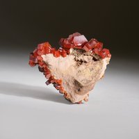 Echte Vanadinit Kristall Stufe Auf Matrix Aus Marokko | 70, 5G von AstroGalleryOfGems