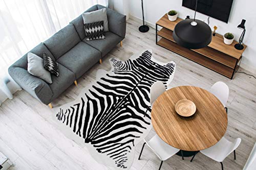 One Couture Teppich Fell Tierfell Optik Zebra Tiermuster Wohnzimmer Loft Schwarz Weiß, Größe:160cm x 230cm von One Couture