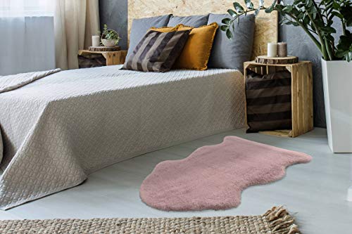 Schaffell Teppich Sheepskin Altrosa Weich Flauschig Schlafzimmer 60x90cm von One Couture