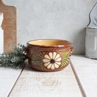 Alte Runde Terrine Aus Dem Elsass Emaillierter Terrakotta Mit Blumendekor Alte Runde Terrine Aus Dem Elsass Emaillierter Terrakotta Mit Blumendekor von OneDayInFrance