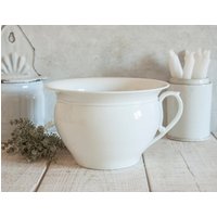 Antike Nachtvase Aus Weißem Eisenton Antike Nachtvase Aus Weißem Eisenton von OneDayInFrance