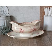 Badonviller Saucière Aus Alter Eisenerde, Nénuphar-Dekor Und Rosa Storch Badonviller Saucière Aus Alter Eisenerde, Nénuphar-Dekor Und Rosa Storch von OneDayInFrance