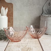 Set Mit 2 Arcoroc Rosa Glasschalen, Modell Rosaline Set Mit 2 Arcoroc Rosa Glasschalen, Modell Rosaline von OneDayInFrance