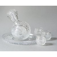 Vintage Ball Form Dekanter Set Geschnitten Cane Buzz Muster Kristall, Trink Ware Crystal Decanter Lean 3 Gläser 1 Tablett Barware Kristallglas von OneEraLate