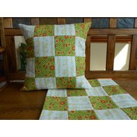 Baumwollstoff Kissen 40 cm X von OneHorseTownCrafts