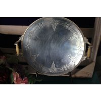 Silber Platte Wilcox Serviertablett von OnePinkDog