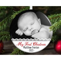 Baby Erste Ornament 2023, Personalisierte Ornamente, Weihnachten Neue Weihnachtsgeschenk Baby Erste Ornament 2023, Personalisierte Ornamente, Weihnachten Neue Weihnachtsgeschenk von OneStopOrnamentShop