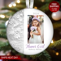 Personalisierte Blumenmädchen Foto Ornament, Individuelles Geschenk Für Kleines Mädchen Personalisierte Blumenmädchen Foto Ornament, Individuelles Geschenk Für Kleines Mädchen von OneStopOrnamentShop