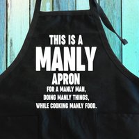 Dies Ist Eine Männliche Schürze Mit Taschen Doing Manly Things, Beim Kochen Food Lustig Spruch Grill Küche in Voller Länge von OneTStop